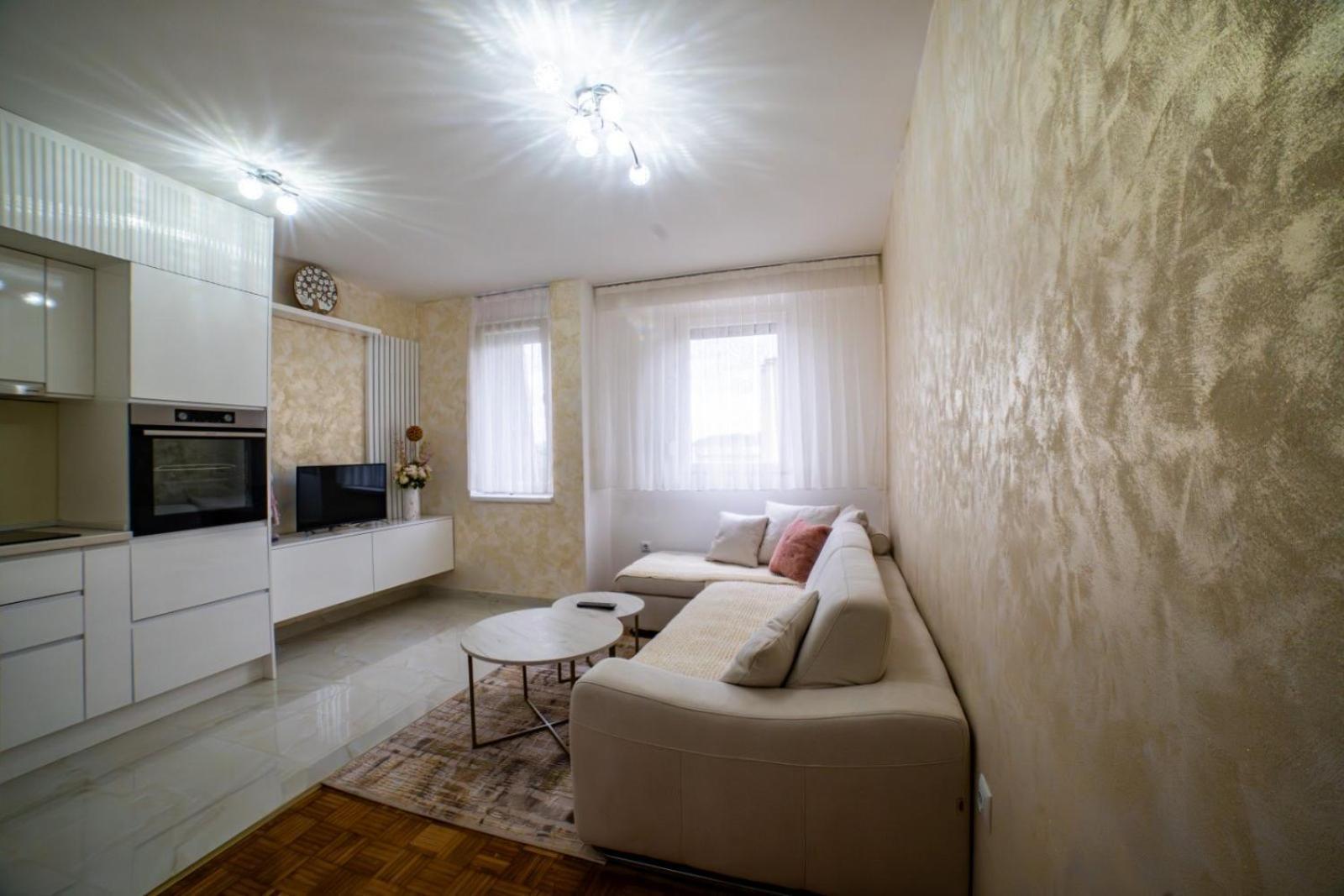 Lux Novi Grad *
